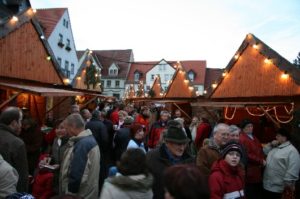 Alle Jahre wieder in der Weihnachtszeit – der Lommatzscher Weihnachtsmarkt 2008